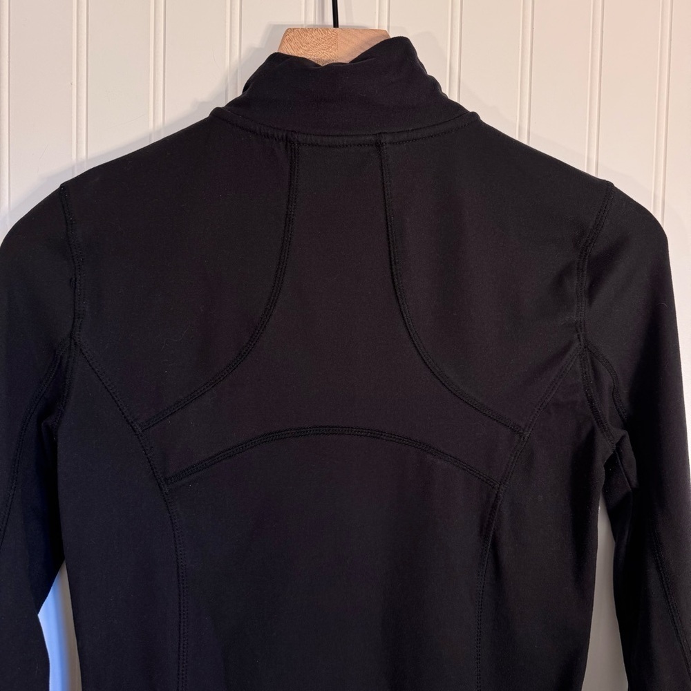 Betsey Johnson Black Performance Sport Jacket with Gold Accent Women’s Size XS - Picture 7 of 12